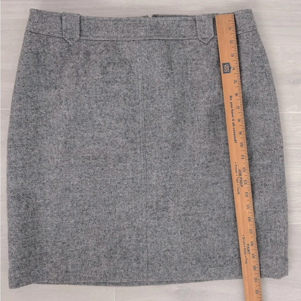 Talbots Herringbone Print Wool Blend Mini Skirt NWOT Grey Size 12 - Picture 4 of 7